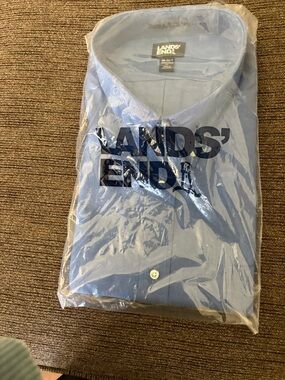 Lands' End Men's Light Blue Dress Shirt